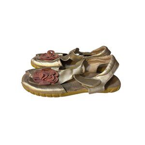 Livie & Luca Gold‎ Flower Girls Sandals With Velcro Strap Size 4